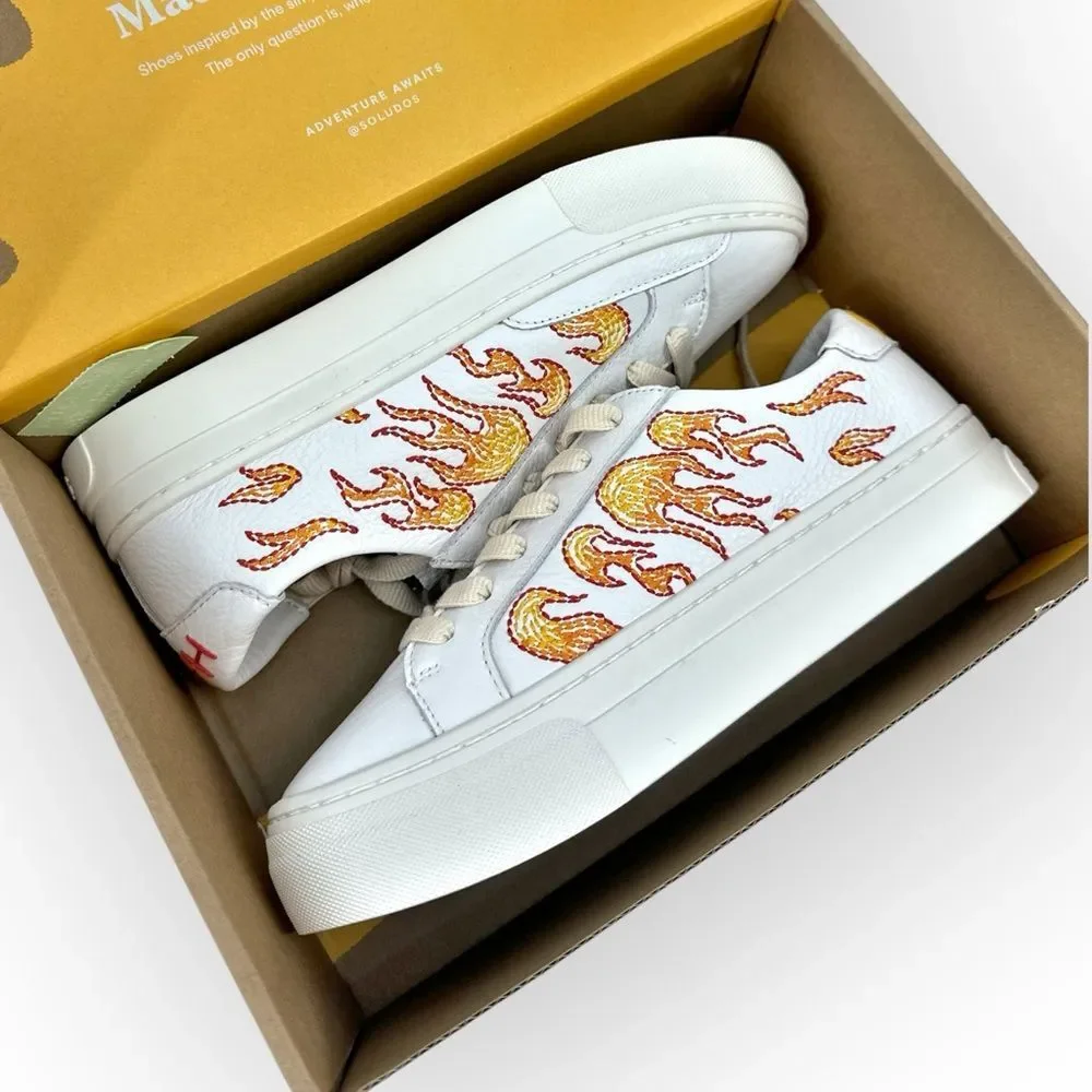 SOLUDOS Women’s Ibiza Platform Sneaker Hot Stuff Embroidered‎ Sneaker NIB size 8